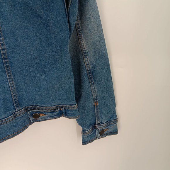 SERRA MEDIUM DENIM JACKET - Picture 9 of 16